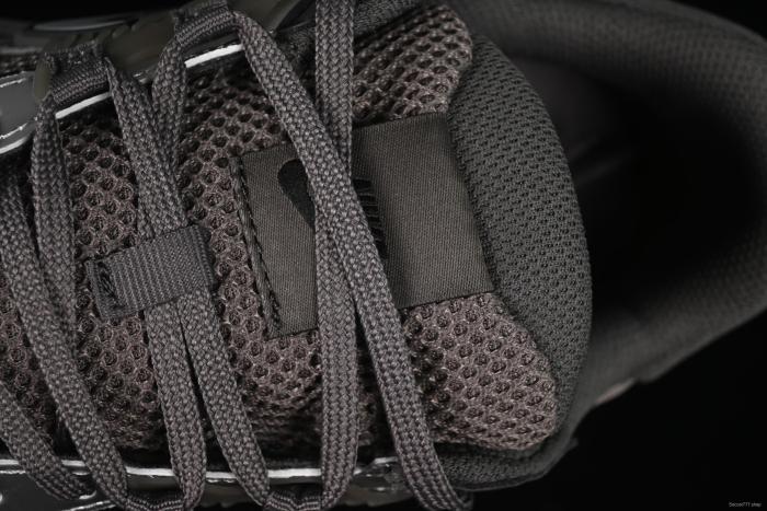 Nike V2K Run Cushioned Anti-Slip Retro Low-Top Running Shoes - HQ1678-200