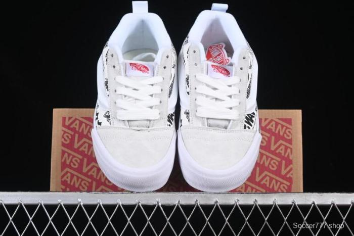 Vans Knu Skool Low-Top Retro Chunky Sneakers with Oversized Logo - VN000CS0239