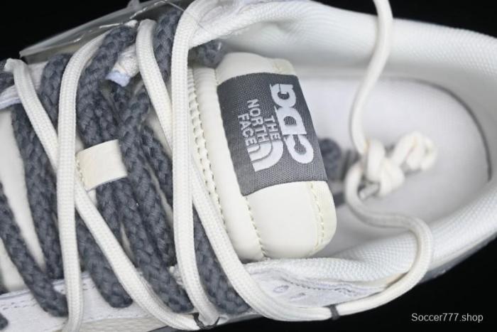 Nike SB Dunk Low The North Face Supreme Collaboration Strap Patch Grey Hook Low-Top Casual Skate Shoes - YX5066-253