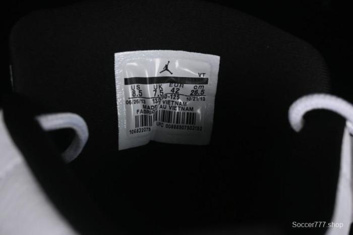 Nike Air Jordan 12 Retro Basketball Shoes with High-Grade Carbon Plate - 130690-125