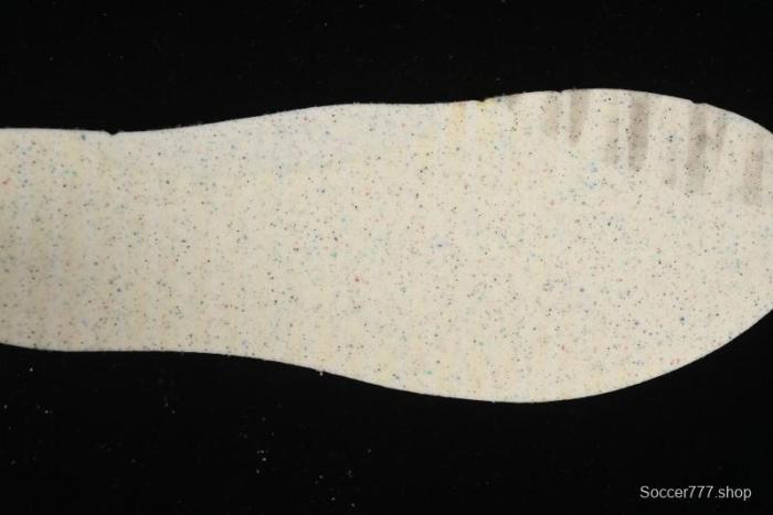 Nike Classic Cortez Leather Retro Running Shoes - DN1791-106