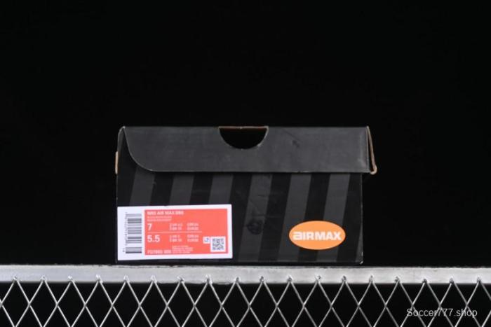 Nike Air Max Dn8 Running Shoes with Dynamic Air Cushion Technology for Enhanced Comfort - FQ7860-009