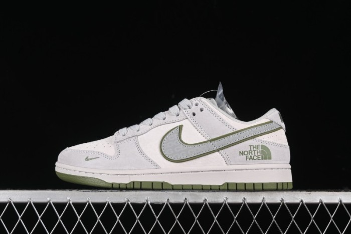 Nike Dunk Low The North Face CDG Collaboration - Green Label SB Low-Top Skate Shoes - DQ1098-397