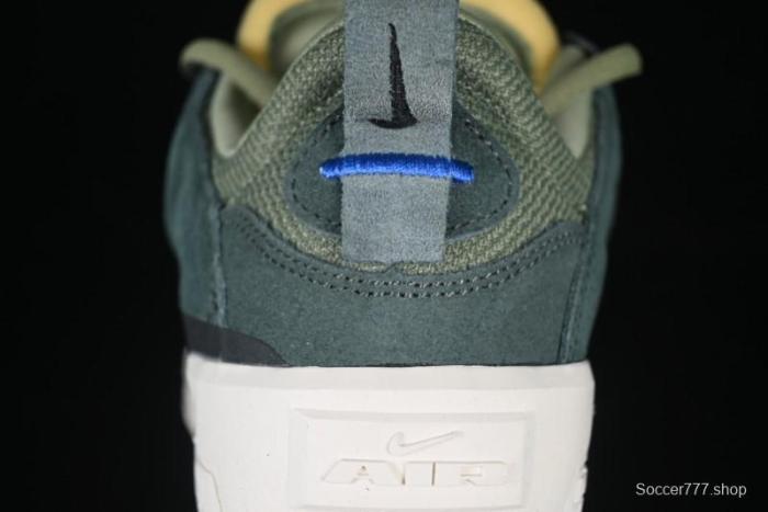 Nike SB Day One Low Top Casual Skate Shoes with Air Zoom Cushion - FN4210-300