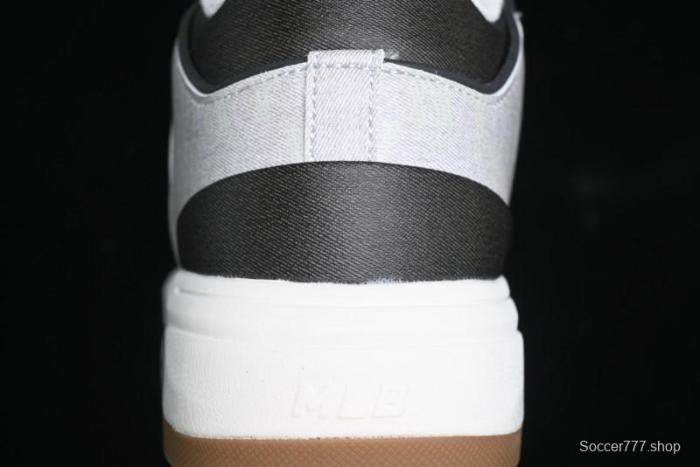 New York Yankees Chunky Liner Mid Denim Monogram Sandals with Velcro Closure - 3ASXCHL4N50GRS