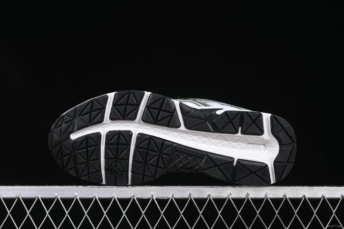 Asics Gel-Contend 4 Low-Top Breathable Running Shoes - 1011B937-103