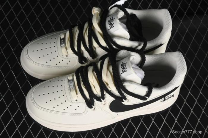 Stussy x Nike Air Force 1'07 Low Casual Sneakers - ZH0316-041
