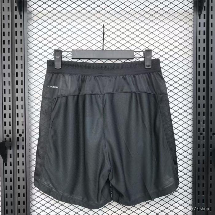 Player Version 25/26 Manchester United Black Shorts