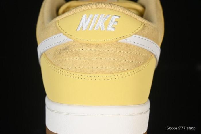 Nike SB Dunk Low Saturn Gold Low-Top Skate Shoes - FJ1674-700