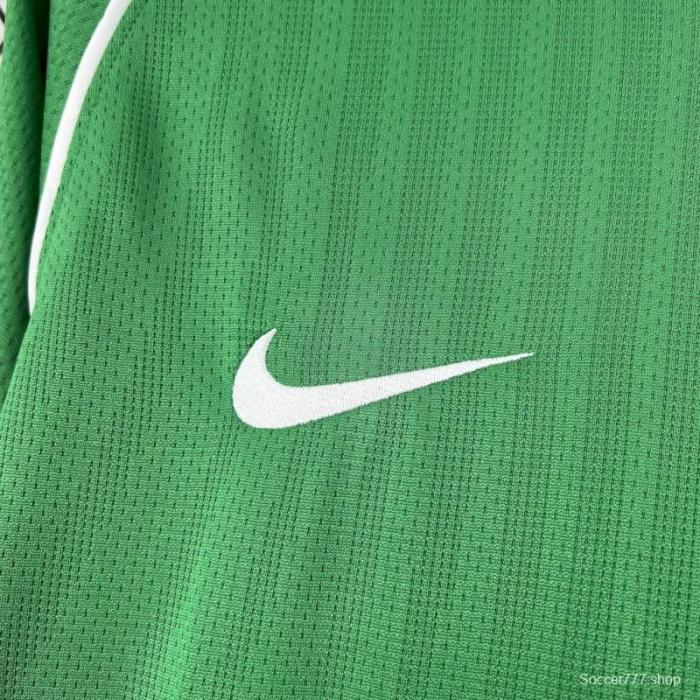 2007/08 Manchester United Green Goalkeeper Retro Jersey