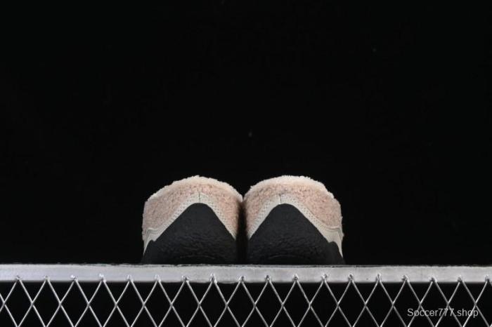 Keen Howser III Slide Cozy Winter Casual Lifestyle Shoes - 1029437