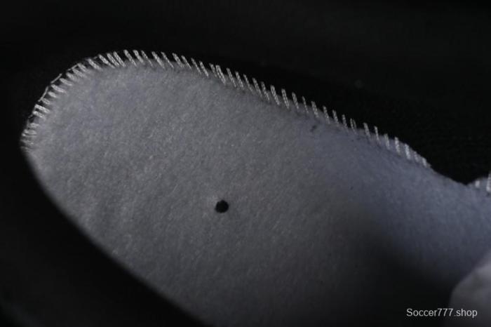 Nike Air Max 90 Retro Running Shoes with Air Cushion - CN8490-003