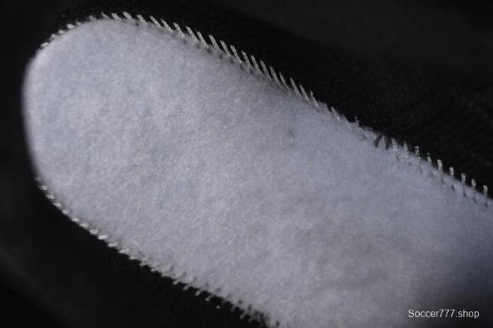 Nike Air Max Plus Retro Running Shoes with Air Cushion - IM4868-010