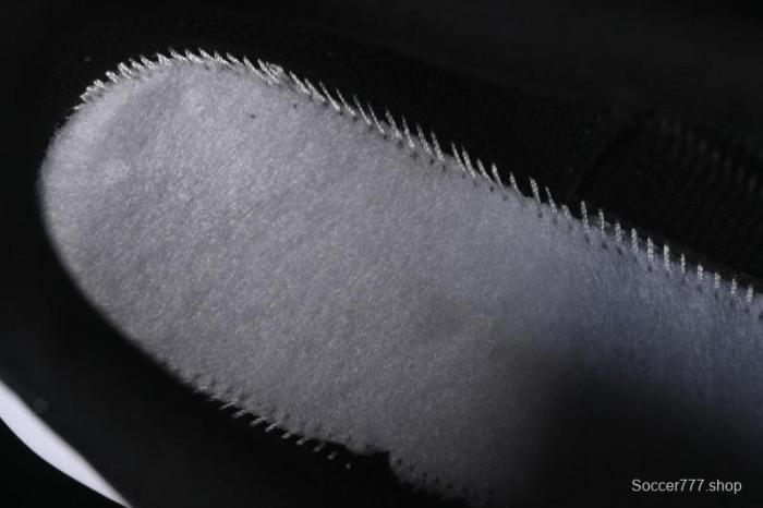 Nike Air Max Plus Retro Running Shoes with Air Cushion Technology - DM2362-001