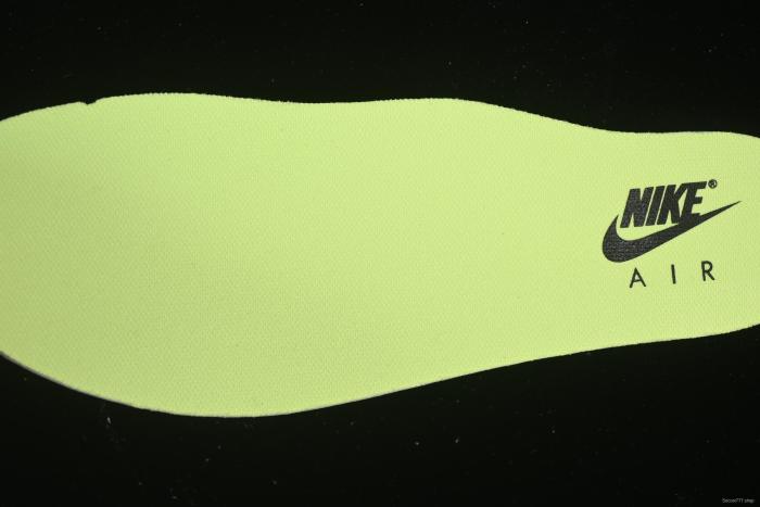 Nike Air Max 90 Retro Running Shoes with Visible Air Cushion - DM0029-012