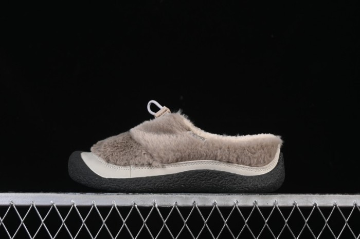 Keen Howser III Slide Winter Plush Casual Lifestyle Shoe - 1029434
