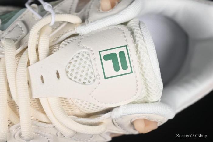 Fila Fusion Fern 2.0 Retro Casual Dad Shoes - F12W531101FGC