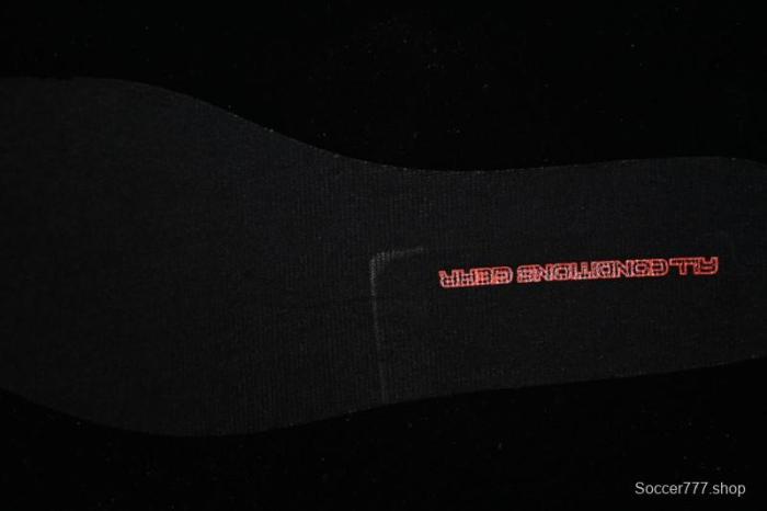 Nike ACG Phassad Hiking Shoes with Enhanced Grip and Comfort - HM7133-001