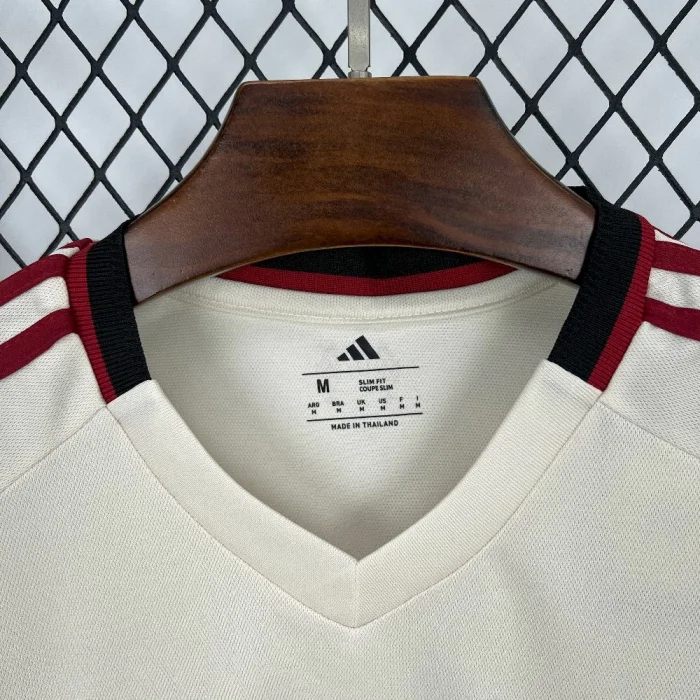 2025/26 Liverpool Away Jersey