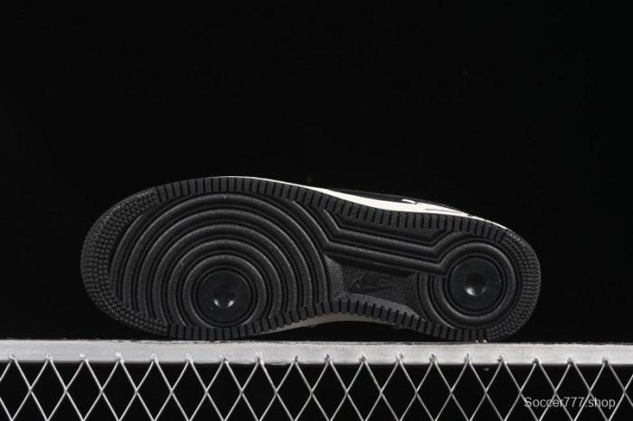 Nike Air Force 1'07 Low Black White Triple Swoosh Casual Sneakers - SC9207-537