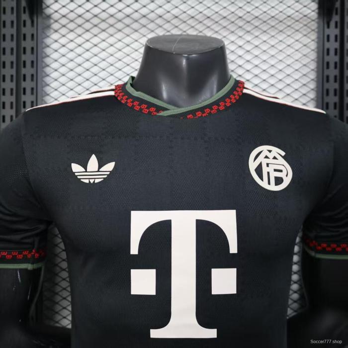 Player Version 25/26 Bayern Munich Oktoberfest Black Jersey