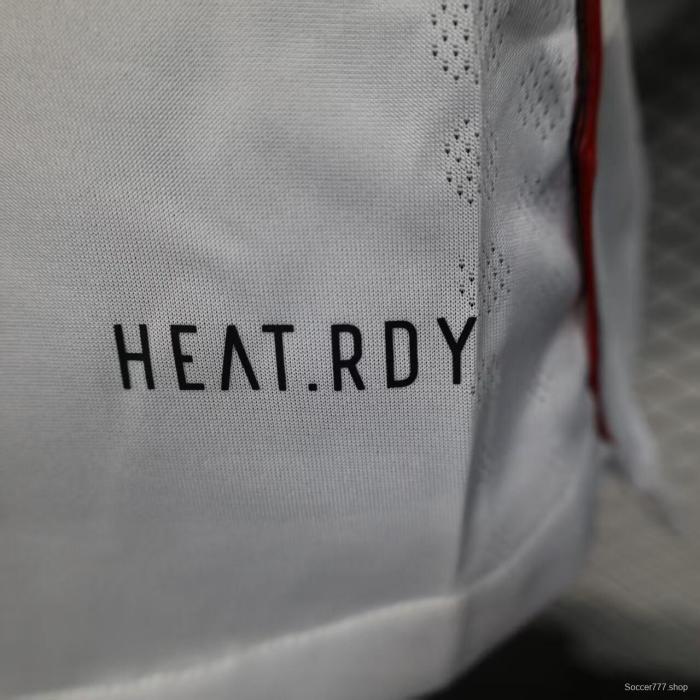 Player Version 25/26 River Plate Home Long Sleeve Jersey