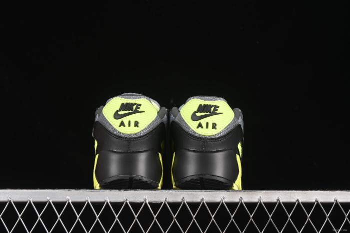 Nike Air Max 90 Retro Running Shoes with Visible Air Cushion - DM0029-012