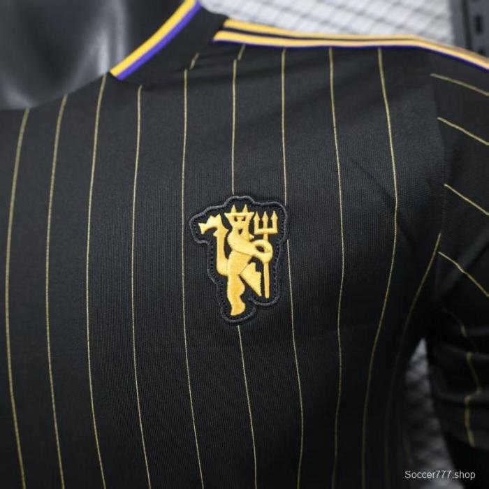 Player Version 25/26 Manchester United Black Casual Jersey