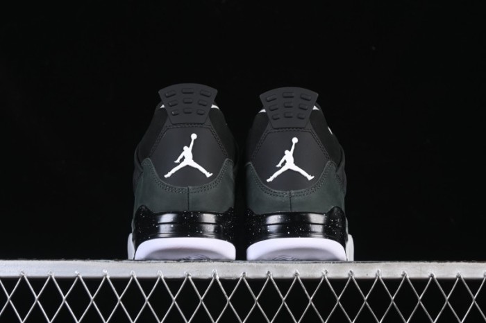 Nike Air Jordan 4 Retro Basketball Shoes with Fear Pack Design - FQ8138-002