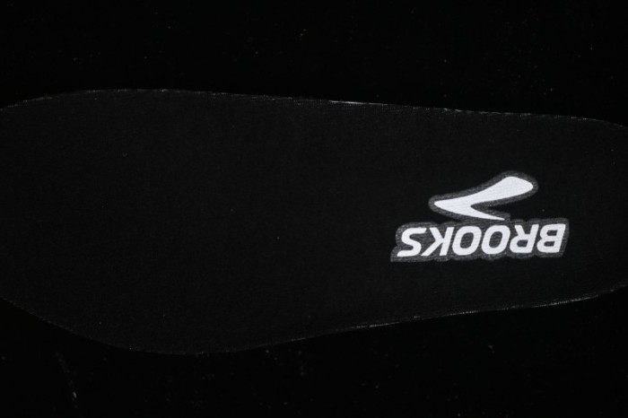 Brooks Glycerin Max Men's Cushioned Marathon Running Shoes - 1204201B077