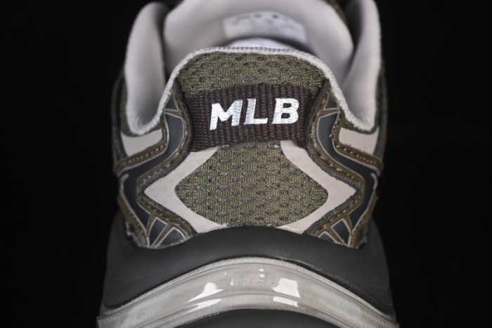 New York Yankees Chunky Curve Runner Enamel Thick Sole Casual Running Shoes - 3ARNSPE5N50BRS