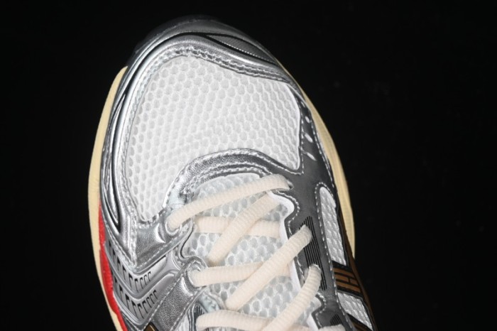 Asics Gel-Kayano 14 Running Shoes with Advanced Cushioning and Breathable Design - 1203A692-100