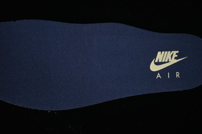 Nike Air Max 90 Retro Running Shoes with Visible Air Cushion - AJ1285-101