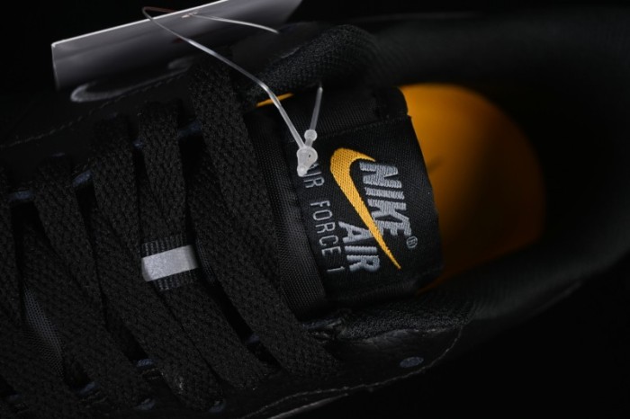 Nike Air Force 1 '07 Low Casual Sneakers with Full-Length Air Cushion - IB7677-001