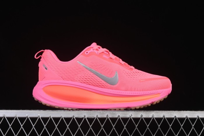 Nike Air Zoom Vomero 18 Cushioned Running Shoes - HM6804-602