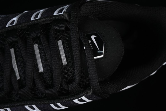 Nike Air Max Plus Retro Running Shoes with Air Cushion Technology - DM0032-003