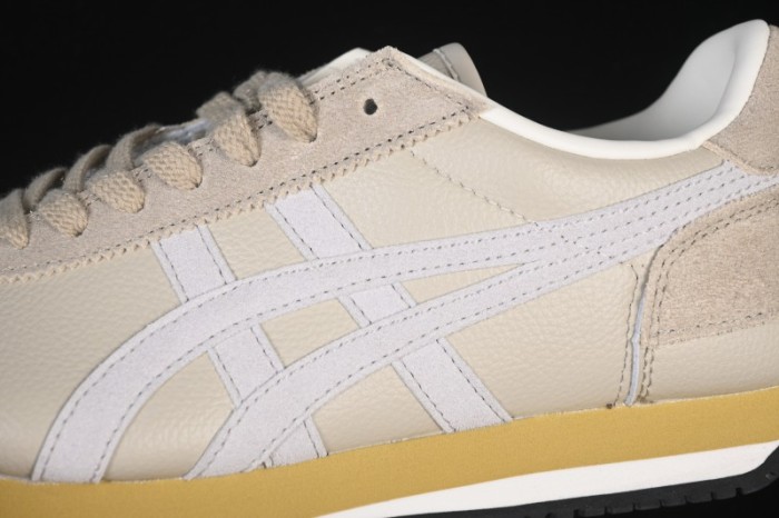 Onitsuka Tiger EDR 78 Comfortable Versatile Slip-Resistant Low-Top Running Shoes - 1183C443-200