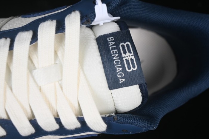 Nike Air Force 1'07 Low Casual Sneakers with Full-Length Air Cushion - XD2588-604