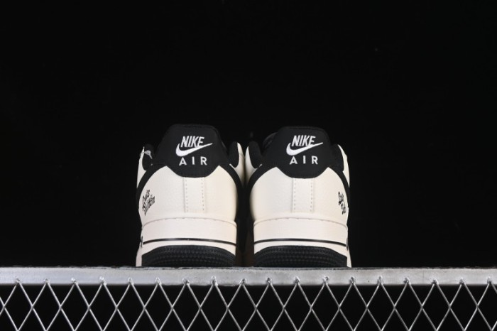 Nike Air Force 1'07 Low Casual Sneakers with Full-Length Air Cushion - XD2588-601