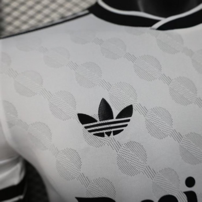 Player Version 25/26 Real Madrid White with Geometric Pattern Jersey