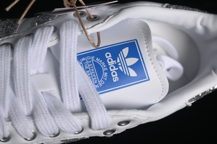 Adidas Samba OG Classic Casual Sneakers - B75810