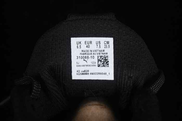 Puma MagMax Nitro Low-Top Casual Running Shoes with Comfort, Slip-Resistance, and Durability - 310088-10