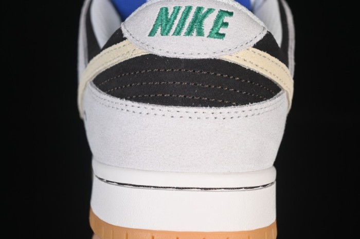 Nike SB Dunk Low Casual Skate Shoes - HF3704-001