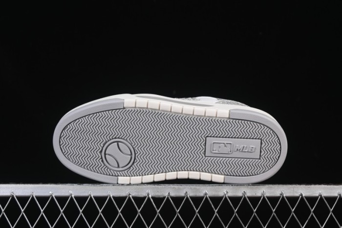 Adidas NY MLB Chunky Liner Pocket Monogram New York Yankees Platform Sneakers - 3ASXP025N50GRS