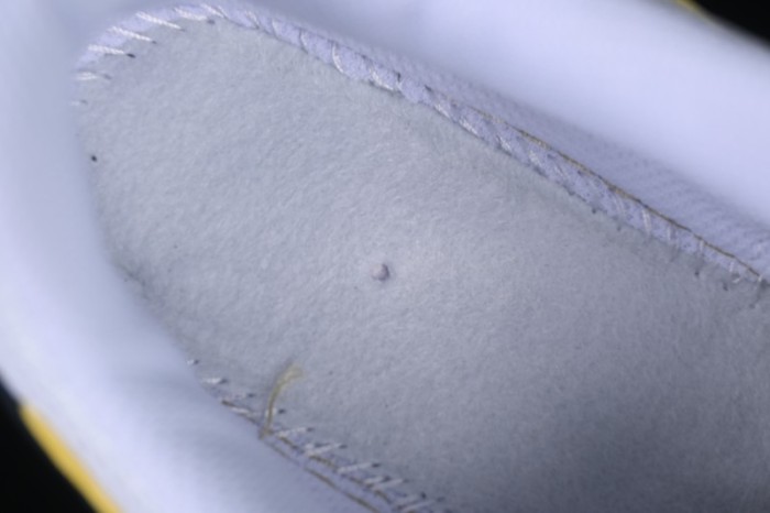 Nike Air Max 90 Retro Running Shoes with Visible Air Cushion - AJ1285-101