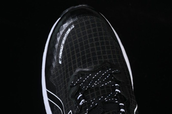 Asics Trabuco Max 3 Sports Casual Breathable Professional Running Shoes - 1011B800-021