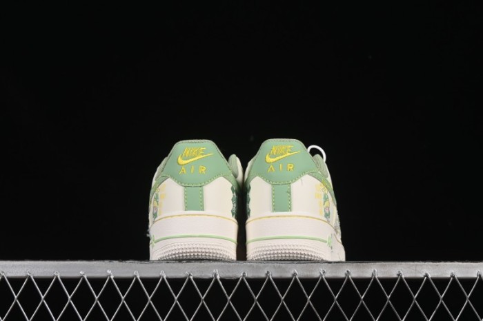 Nike Air Force 1'07 Low Bubble Mart Dimoo Casual Sneakers - FJ7740-110