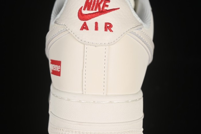 Nike Air Force 1 '07 Low Supreme Collaboration Versatile Beige Casual Sneakers - CS5288-011