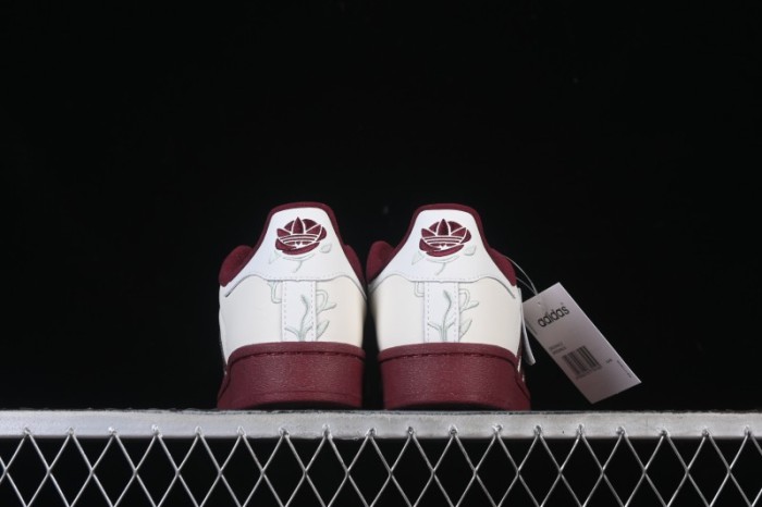 Adidas Superstar II Casual Sneakers with Shell Toe Design - KJ6981