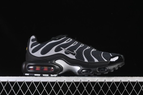 Nike Air Max Plus Retro Running Shoes with Air Cushion - HQ3029-001